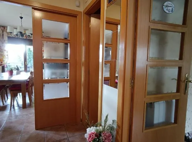 Cuarenta Y Ocho Luces Casa de Campo Burgo